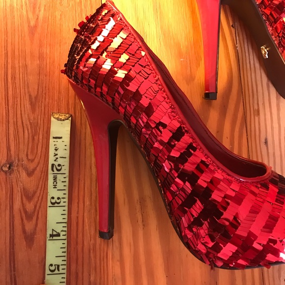 Dereon Red Fringe Sequin Heels, EUC, 7.5 - Picture 4 of 16